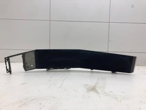 Begagnade Navigeringsdisplay Opel Astra L (F3/FB/FM/FP) 1.6 Plug-in Hybrid Turbo 16V Pris € 899,00 Marginaltabell erbjuds av Autobedrijf G.H. Wessel B.V.