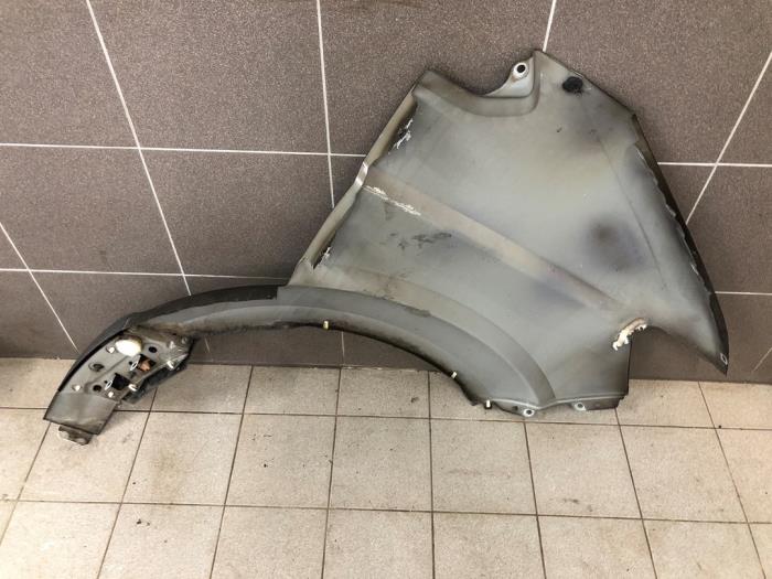 Framskärm, vänster från en Volkswagen Crafter (SY) 2.0 TDI FWD 2021