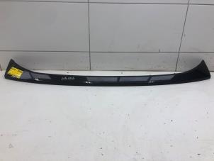 Begagnade Dekorstripe, baklucka Hyundai Tucson (NX) 1.6 T-GDI HEV HTRAC Pris € 79,00 Marginaltabell erbjuds av Autobedrijf G.H. Wessel B.V.