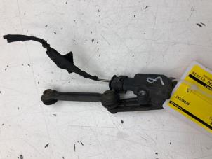 Gebruikte Sensor Stabilisatie Regel Mercedes GLE (V167) 350 e 2.0 16V 4-Matic Prijs € 29,00 Margeregeling aangeboden door Autobedrijf G.H. Wessel B.V.