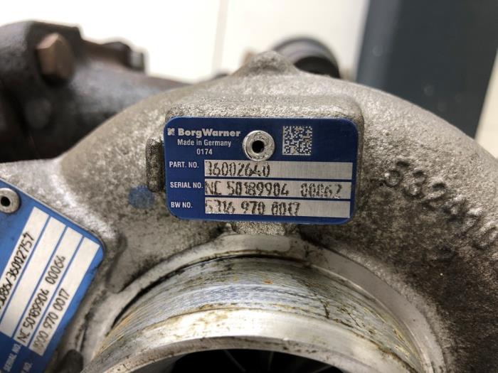 Turbo från en Volvo V70 (BW) 2.4 D5 20V 205 2011