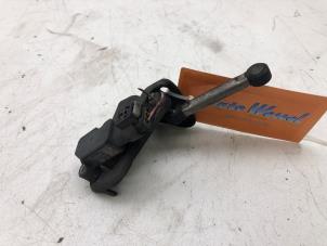 Gebruikte Sensor Stabilisatie Regel Mercedes V (447.8) 2.0 300d 16V Prijs € 29,00 Margeregeling aangeboden door Autobedrijf G.H. Wessel B.V.