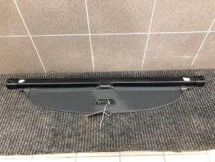 Gebruikte Dekzeil Bagageruimte Mercedes GLC Coupe (C253) 3.0 350d V6 24V 4-Matic Prijs € 299,00 Margeregeling aangeboden door Autobedrijf G.H. Wessel B.V.