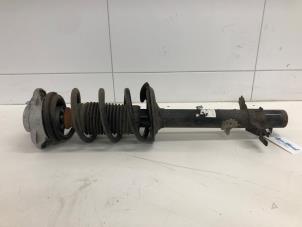 Begagnade Stötdämparstång, höger fram Fiat Ducato (250) 2.3 D 120 Multijet Pris € 125,00 Marginaltabell erbjuds av Autobedrijf G.H. Wessel B.V.