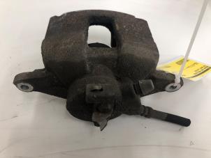 Gebruikte Remklauw (Tang) rechts-achter Fiat Ducato (250) 2.0 D 115 Multijet Prijs € 69,00 Margeregeling aangeboden door Autobedrijf G.H. Wessel B.V.