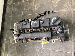 Używane Glowica cylindra Kia Sportage (QL) 1.6 CRDi 16V Eco-Dynamics+ Cena € 999,00 Procedura marży oferowane przez Wessel Parts & Service B.V.