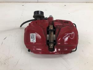 Begagnade Främre bromsok, höger Audi TTS (FV3/FVP) Pris € 299,00 Marginaltabell erbjuds av Wessel Parts & Service B.V.