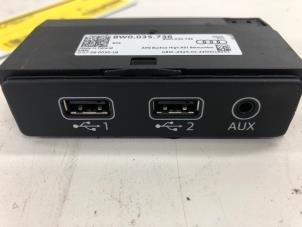 Begagnade AUX/USB-anslutning Audi TTS (FV3/FVP) Pris € 199,00 Marginaltabell erbjuds av Wessel Parts & Service B.V.