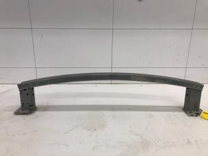 Gebruikte Bumperbalk voor Nissan Micra (K14) 1.0 IG-T 100 Prijs € 99,00 Margeregeling aangeboden door Autobedrijf G.H. Wessel B.V.