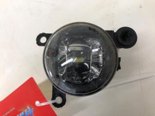 Używane Swiatlo przeciwmgielne lewy przód Opel Corsa F (UB/UH/UP) 1.2 Turbo 12V 100 Cena € 39,00 Procedura marży oferowane przez Autobedrijf G.H. Wessel B.V.