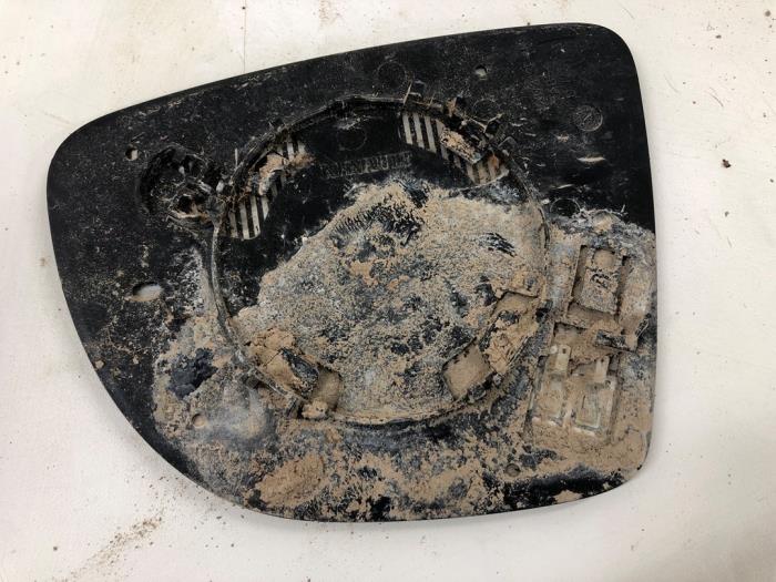 Spegelglas, höger från en Nissan Micra (K14) 1.0 IG-T 100 2019