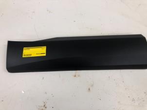 Gebruikte Portierlijst Nissan Qashqai Prijs € 69,00 Margeregeling aangeboden door Autobedrijf G.H. Wessel B.V.