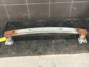 Begagnade Främre stötfångarram Nissan Micra (K14) 1.0 IG-T 100 Pris € 99,00 Marginaltabell erbjuds av Autobedrijf G.H. Wessel B.V.