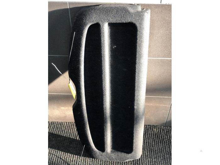 Hatthylla från en Nissan Micra (K14) 1.0 IG-T 100 2019