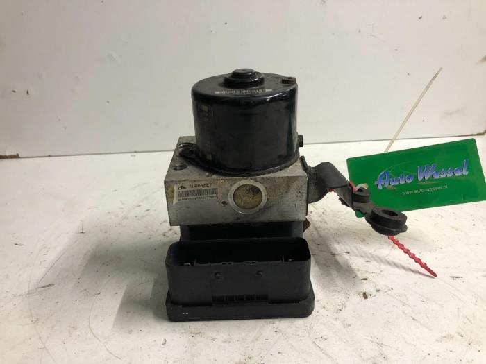 ABS Pomp van een Seat Leon (1M1) 1.9 TDI 110 2003