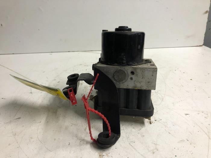 ABS Pomp van een Seat Leon (1M1) 1.9 TDI 110 2003