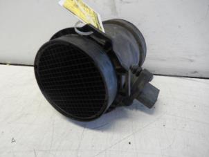 Gebruikte Luchthoeveelheidsmeter Landrover Range Rover III (LM) 4.4 V8 32V Prijs € 79,00 Margeregeling aangeboden door Autobedrijf G.H. Wessel B.V.