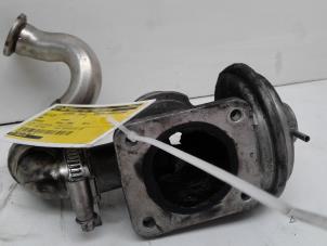 Begagnade EGR-ventil BMW 5 serie Touring (E39) 525d 24V Pris € 75,00 Marginaltabell erbjuds av Wessel Parts & Service B.V.
