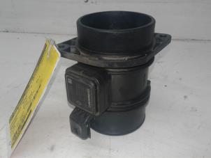 Gebruikte Luchthoeveelheidsmeter Mercedes Citan (415.6) 1.5 109 CDI Prijs € 75,00 Margeregeling aangeboden door Wessel Parts & Service B.V.