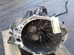 Begagnade Växellåda Renault Espace (JK) 2.0 dCi 16V 130 FAP Pris € 575,00 Marginaltabell erbjuds av Autobedrijf G.H. Wessel B.V.