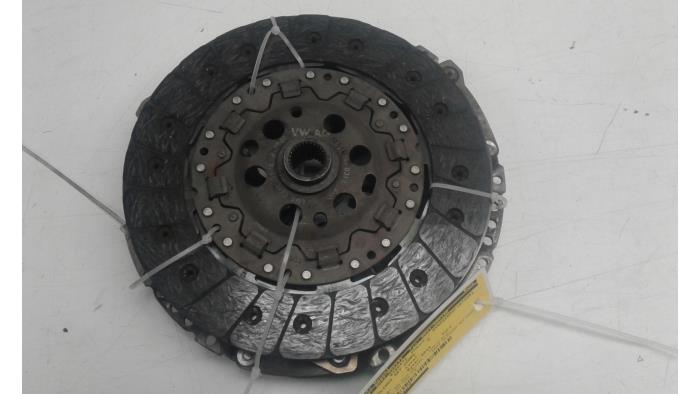 Kopplingssats (komplett) från en Volkswagen Polo V (6R)  2014