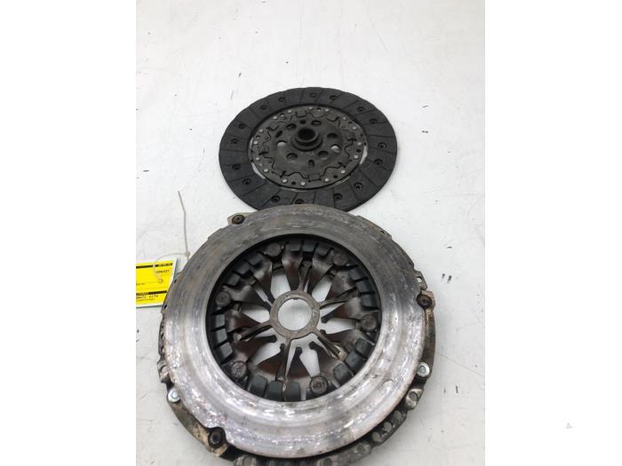 Kopplingssats (komplett) från en Volkswagen Polo V (6R)  2014