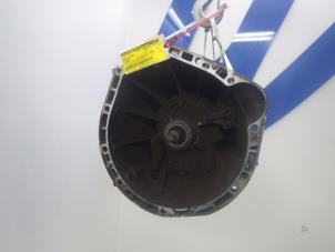 Używane Skrzynia biegów Mercedes E (W211) 2.2 E-200 CDI 16V Cena € 499,00 Procedura marży oferowane przez Autobedrijf G.H. Wessel B.V.