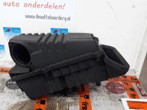 Begagnade Luftfilterhus Volkswagen Passat 4Motion (3C2) 3.2 VR6 FSI 24V Pris € 50,00 Marginaltabell erbjuds av De Witte Boerderij AutoMotive