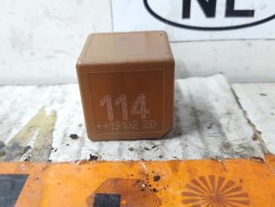 Gebruikte Relais Citroen C4 Cactus (0B/0P) Prijs € 25,00 Margeregeling aangeboden door De Witte Boerderij AutoMotive