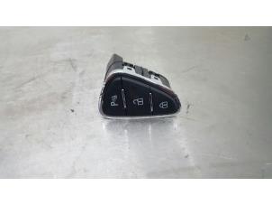 Gebruikte Schakelaar handrem Opel Corsa E 1.3 CDTi 16V ecoFLEX Prijs € 15,00 Margeregeling aangeboden door De Witte Boerderij AutoMotive