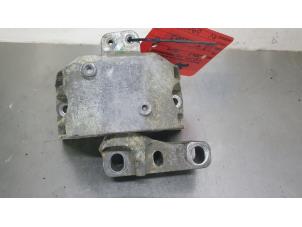 Gebruikte Motorrubber Seat Leon (1M1) 1.8 20V Prijs € 15,00 Margeregeling aangeboden door De Witte Boerderij AutoMotive