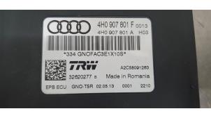 Używane Modul hamulca postojowego Audi S8 (D4) 4.0 V8 TFSI 32V Cena € 50,00 Procedura marży oferowane przez De Witte Boerderij AutoMotive