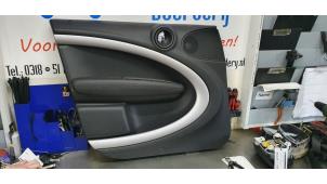 Begagnade List, framdörr, 4-dörrars, vänster Mini Countryman Pris € 75,00 Marginaltabell erbjuds av De Witte Boerderij AutoMotive