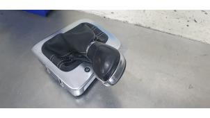 Begagnade Växelspaksskydd Volkswagen Golf Plus (5M1/1KP) 1.4 TSI 122 16V Pris € 35,00 Marginaltabell erbjuds av De Witte Boerderij AutoMotive