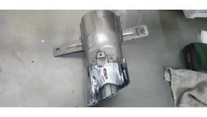 Gebruikte Uitlaat Einddemper Mercedes A-Klasse AMG (177.0) 2.0 A-35 AMG Turbo 16V 4Matic Prijs € 25,00 Margeregeling aangeboden door De Witte Boerderij AutoMotive