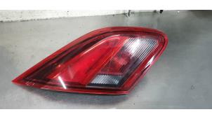 Gebruikte Achterlicht links Opel Corsa E Prijs € 25,00 Margeregeling aangeboden door De Witte Boerderij AutoMotive