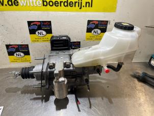 Begagnade Bromsservo Toyota C-HR (X1,X5) 2.0 16V Hybrid Pris € 200,00 Marginaltabell erbjuds av De Witte Boerderij AutoMotive