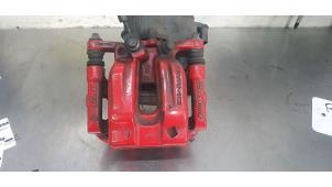 Gebruikte Remklauw (Tang) rechts-achter Mercedes A-Klasse AMG (177.0) 2.0 A-35 AMG Turbo 16V 4Matic Prijs € 50,00 Margeregeling aangeboden door De Witte Boerderij AutoMotive