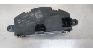 Gebruikte Kachel Weerstand Seat Arona (KJX) 1.0 TSI 12V Prijs € 25,00 Margeregeling aangeboden door De Witte Boerderij AutoMotive