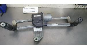 Gebruikte Ruitenwismotor + Mechaniek Seat Leon (KLB) 1.0 eTSI 12V Prijs € 25,00 Margeregeling aangeboden door De Witte Boerderij AutoMotive