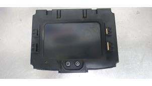 Gebruikte Display Interieur Opel Zafira (F75) 2.0 16V Turbo OPC Prijs € 20,00 Margeregeling aangeboden door De Witte Boerderij AutoMotive