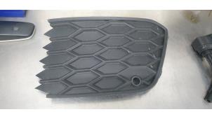 Gebruikte Bumper Rooster Volkswagen Golf VIII (CD1) 1.4 eHybrid 16V Prijs € 25,00 Margeregeling aangeboden door De Witte Boerderij AutoMotive