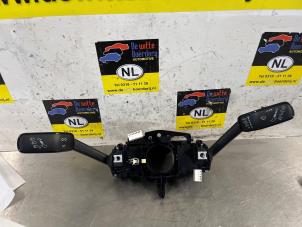 Gebruikte Combischakelaar Stuurkolom Seat Leon (KLB) 2.0 TDI 16V Prijs € 35,00 Margeregeling aangeboden door De Witte Boerderij AutoMotive