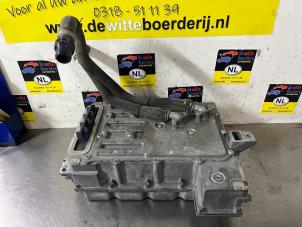 Begagnade Inverterare (hybrid) Porsche Taycan (Y1A) 4S Performance Pris € 1.512,50 Inklusive moms erbjuds av De Witte Boerderij AutoMotive