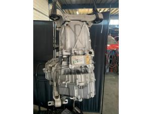 Używane Silnik Tesla Model S 90D Cena € 1.650,00 Procedura marży oferowane przez De Witte Boerderij AutoMotive