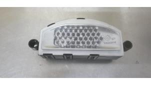 Begagnade Motstånd, kupéfläkt Mercedes Sprinter 3,5t (907.6/910.6) 315 CDI 2.0 D RWD Pris € 15,00 Marginaltabell erbjuds av De Witte Boerderij AutoMotive