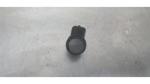 Begagnade Parkeringssensor Audi SQ5 (8RB) 3.0 TDI V6 24V Pris € 10,00 Marginaltabell erbjuds av De Witte Boerderij AutoMotive