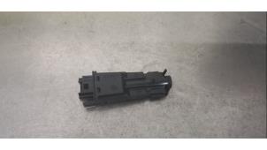 Gebruikte Sensor Temperatuur binnen Seat Leon (KLB) 2.0 TDI 16V Prijs € 10,00 Margeregeling aangeboden door De Witte Boerderij AutoMotive