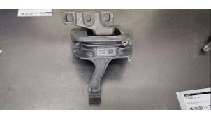 Begagnade Motorfäste Volkswagen T-Cross 1.0 TSI 110 12V Pris € 45,00 Marginaltabell erbjuds av De Witte Boerderij AutoMotive