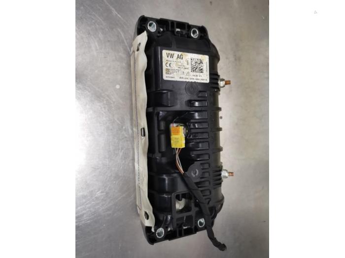 Höger airbag (instrumentbräda) från en Volkswagen Golf VIII Variant (GC5) 1.0 TSI 12V 2021